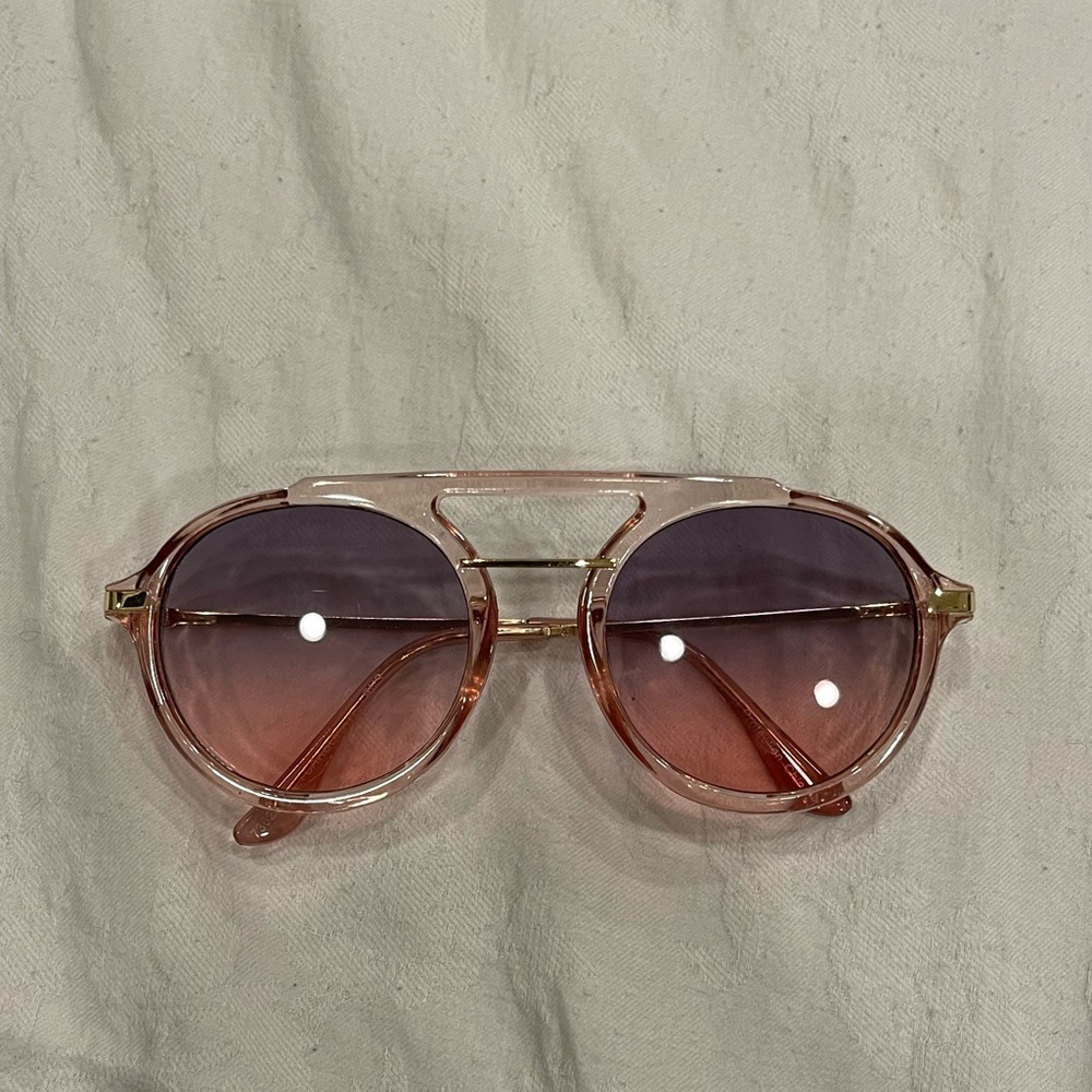 Pink Aviator Style Sunglasses